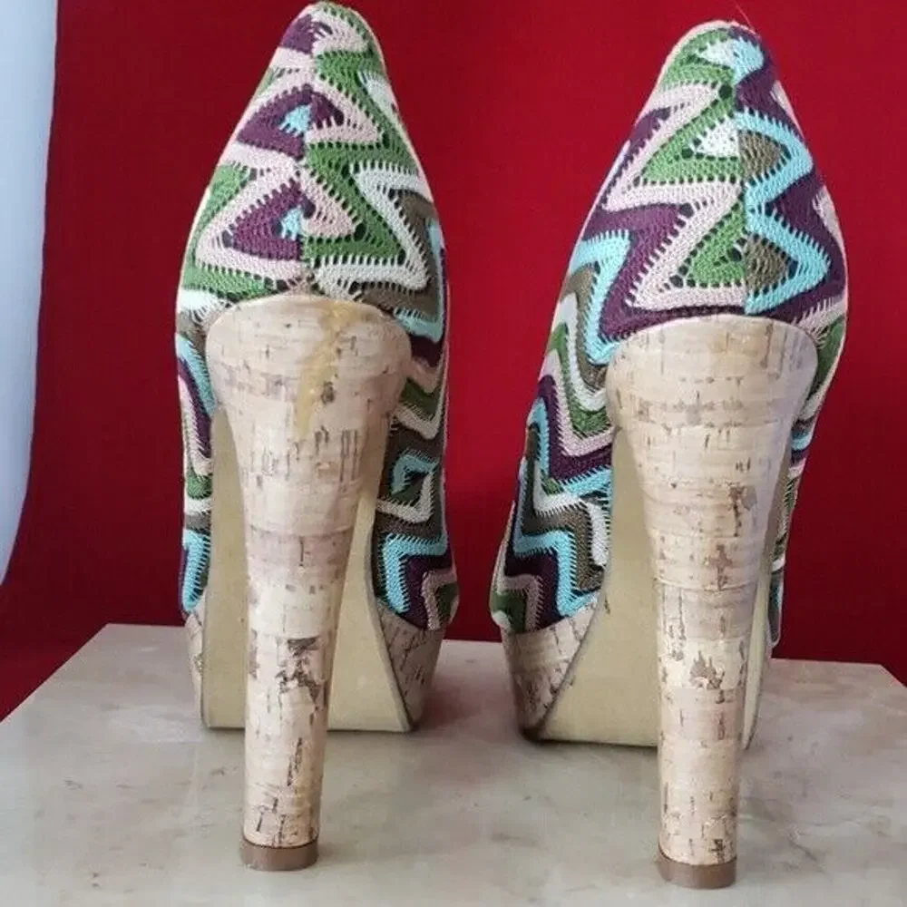 Diba Girl High Heels Multicolored Zig Zag - Size 8.5